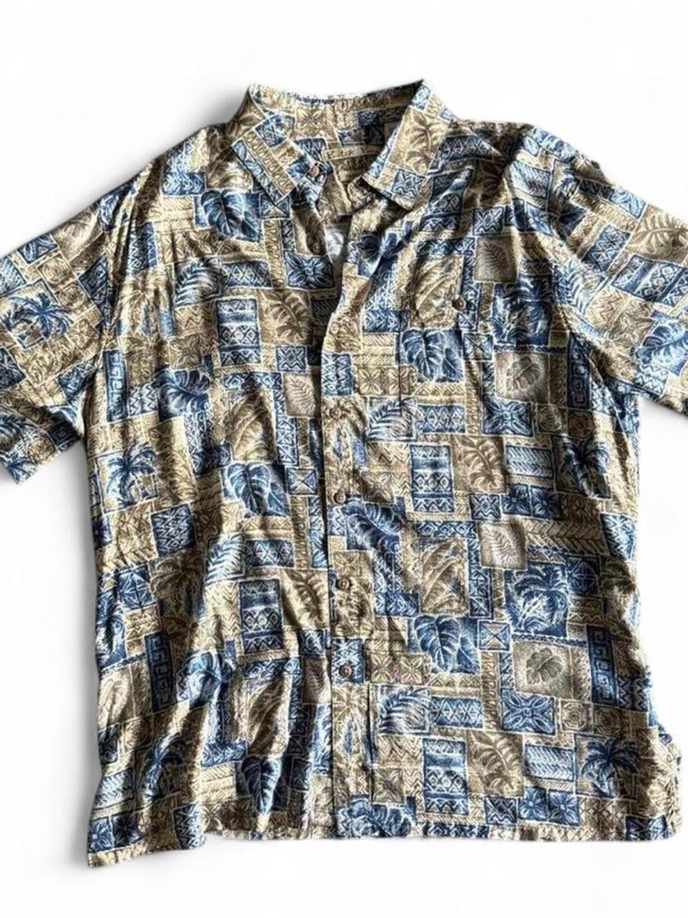 Vintage Batik Bay blue tan rayon button down Hawaiian shirt XL y2k retro resort
